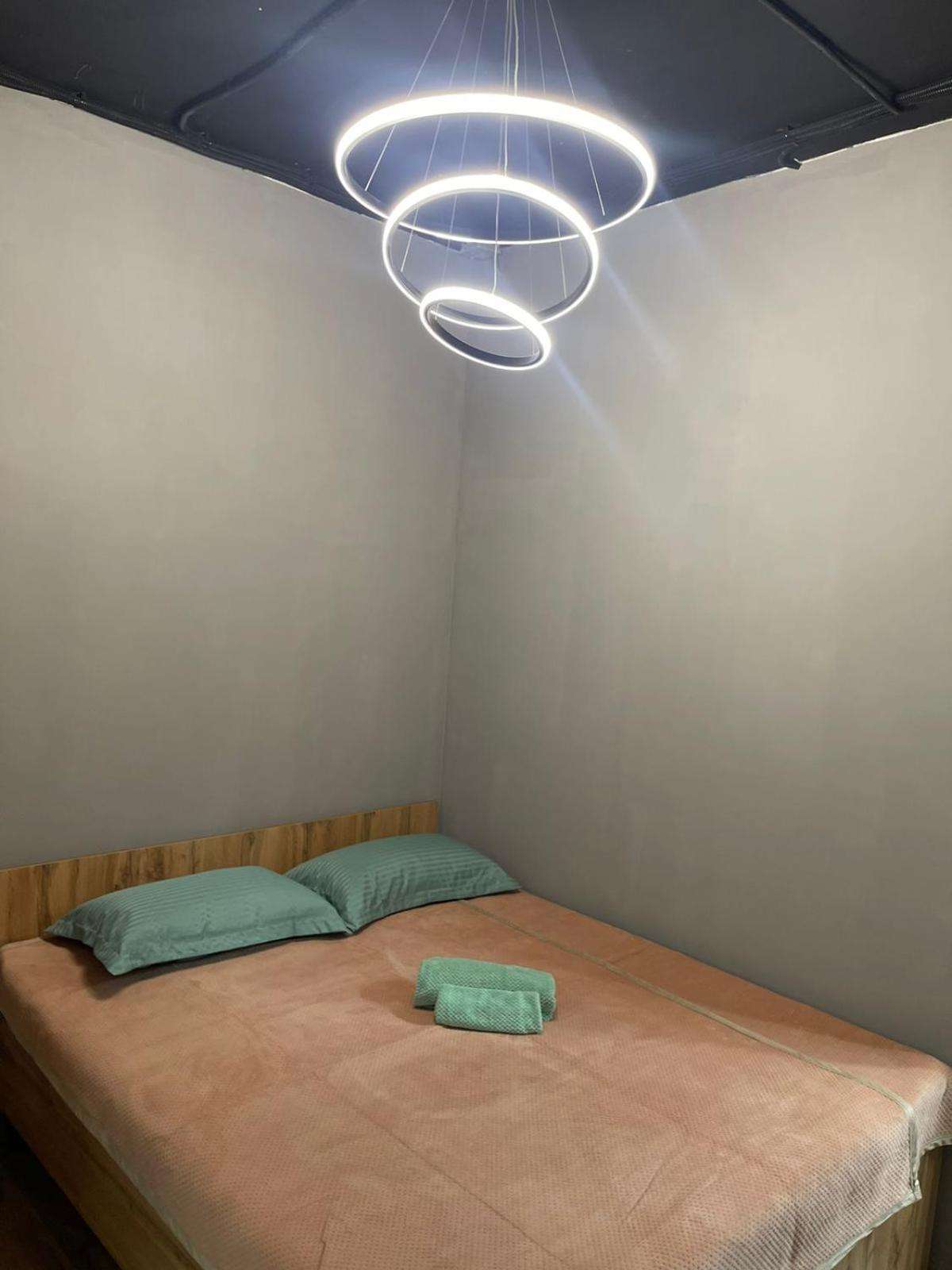 Hostel Kochevnik Capsule Hotel アルマトイ エクステリア 写真